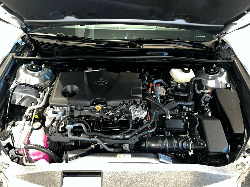 2025 Toyota Camry LocalTrade/XSE/PremiumPkg/Htd&CldSeats/PanoRoof/NAV/AdapCruise - 22933394 - 8