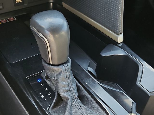 2025 Toyota Camry SE - 22985298 - 11