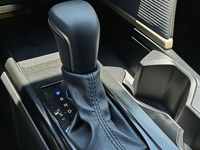 2025 Toyota Camry SE - 23049526 - 11