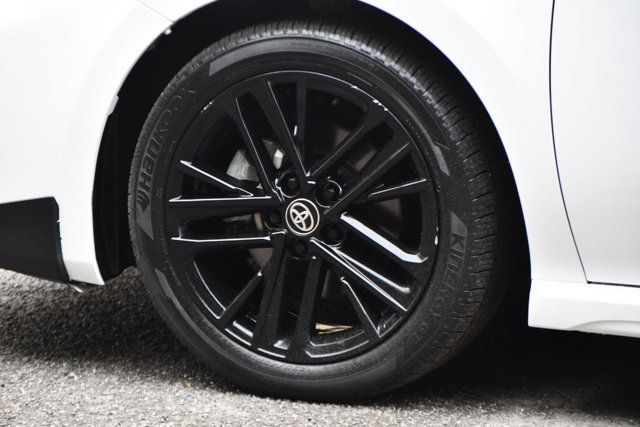 2025 Toyota Camry SE - 22971173 - 17