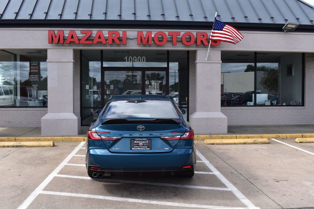 2025 Toyota Camry SE - 23094314 - 9