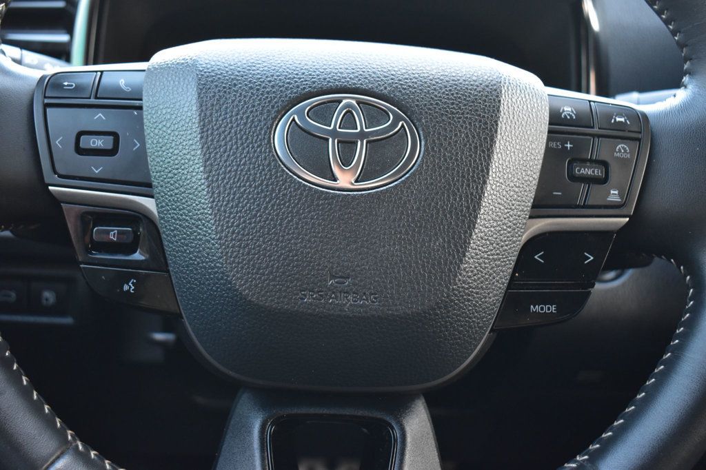 2025 Toyota Camry SE - 23094314 - 25