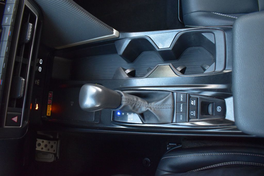 2025 Toyota Camry SE - 23094314 - 42