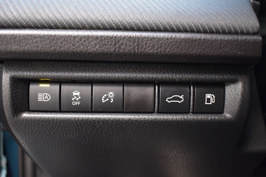 2025 Toyota Camry SE - 23094314 - 44
