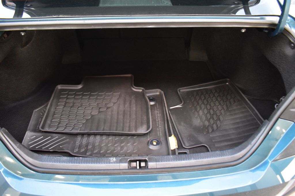 2025 Toyota Camry SE - 23094314 - 47