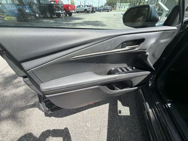 2025 Toyota Camry SE - 23066313 - 11