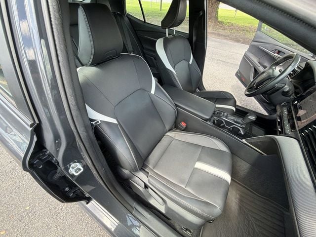 2025 Toyota Camry SE - 23066313 - 19