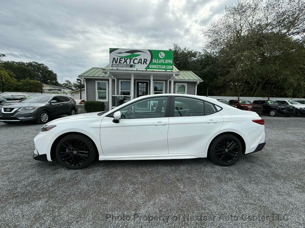 2025 Toyota Camry SE photo 2