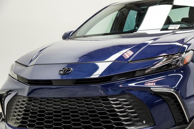 2025 Toyota Camry SE - 22998116 - 1