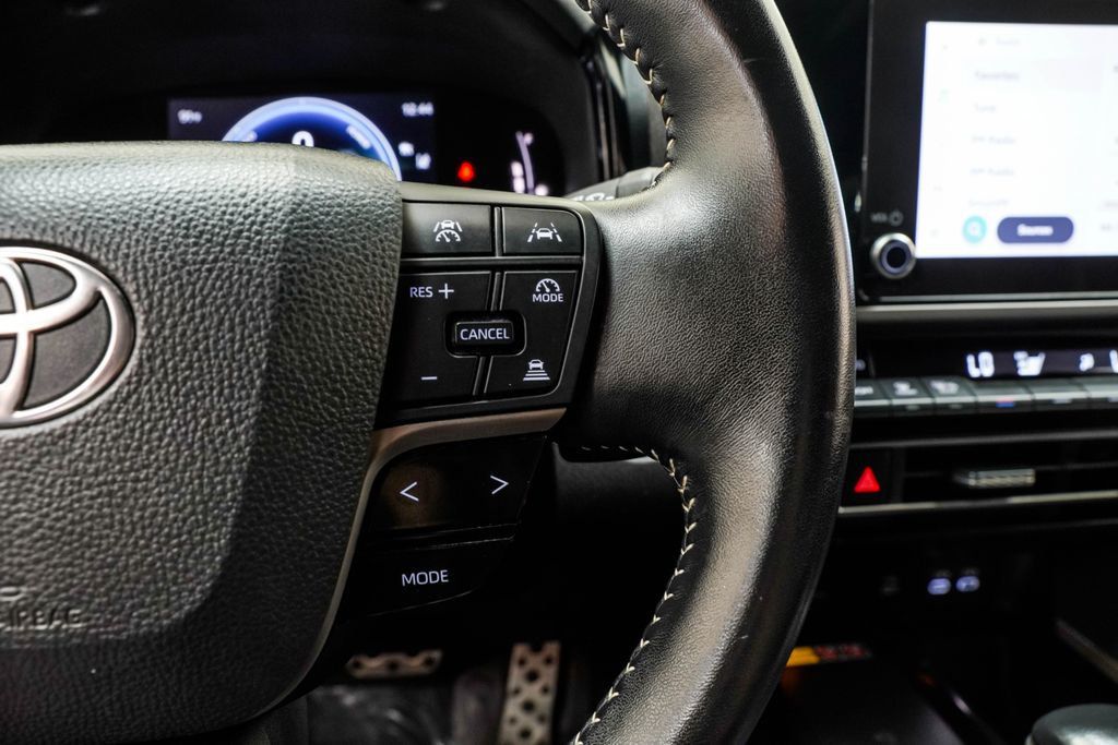 Toyota Camry photo 35