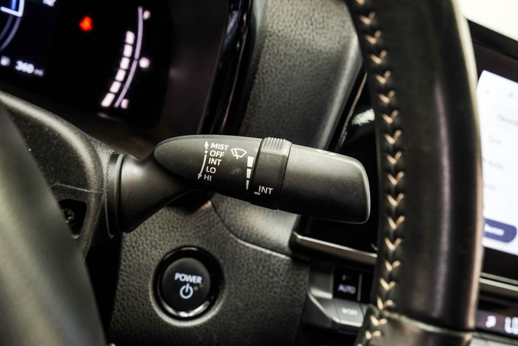 Toyota Camry photo 37