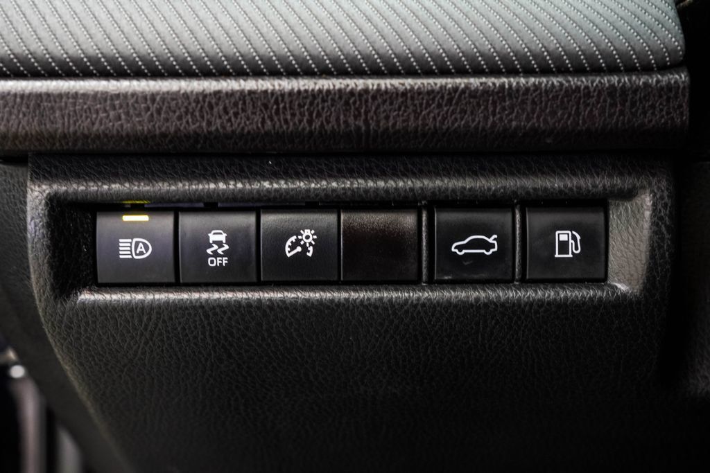Toyota Camry photo 40