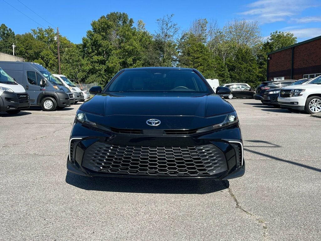 2025 Toyota Camry SE - 22929390 - 1