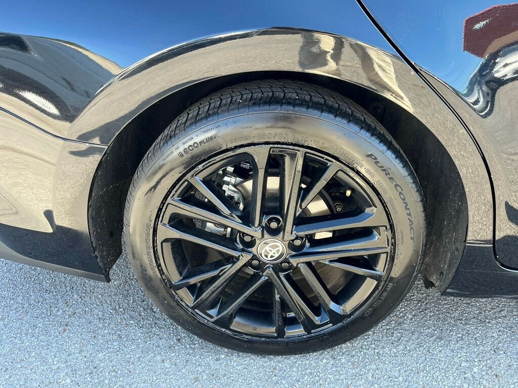 2025 Toyota Camry SE - 22929390 - 24