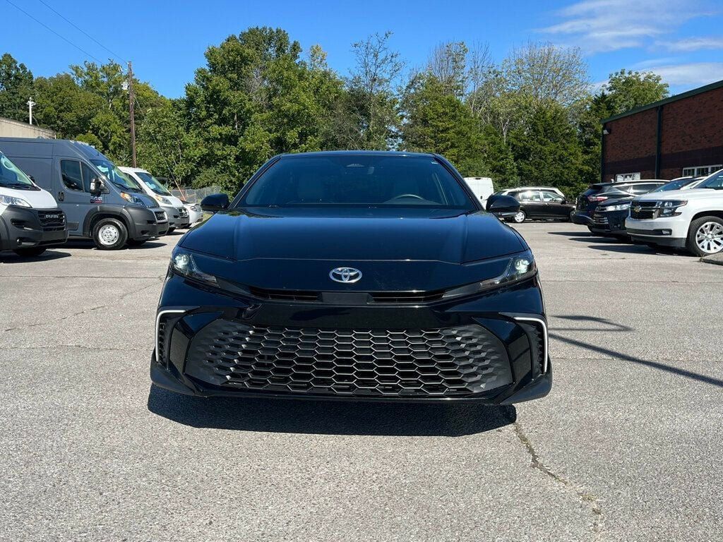 2025 Toyota Camry SE - 22962144 - 1