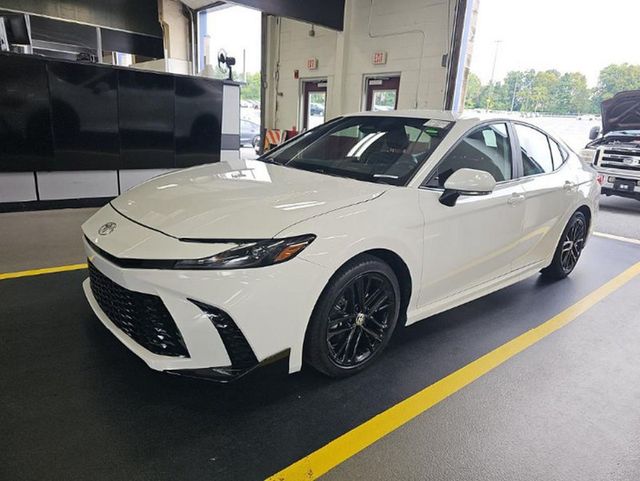 2025 Toyota Camry SE - 23081456 - 1