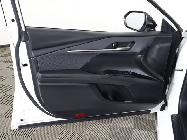2025 Toyota Camry SE - 23081456 - 19