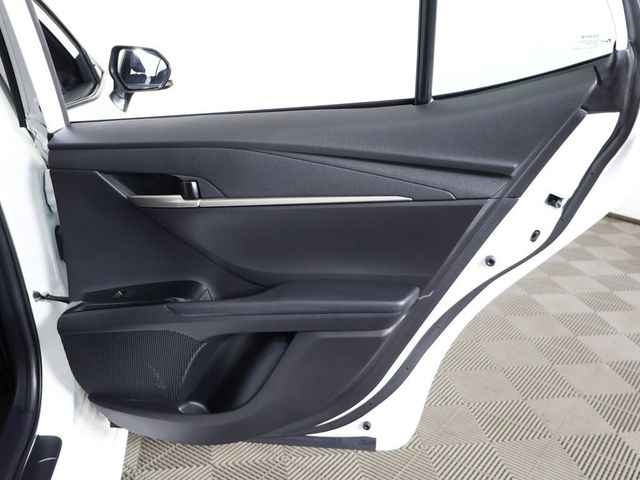 2025 Toyota Camry SE - 23081456 - 22