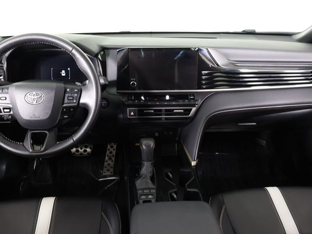 2025 Toyota Camry SE - 23081456 - 32