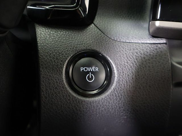 2025 Toyota Camry SE - 23081456 - 36