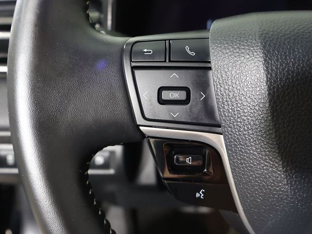 2025 Toyota Camry SE - 23039619 - 38