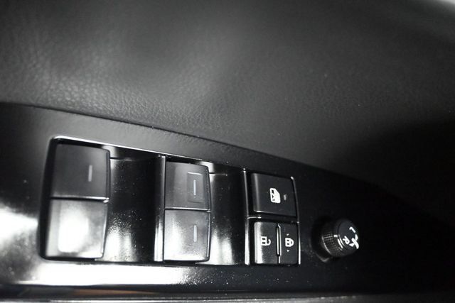 2025 Toyota Camry SE - 23062774 - 23