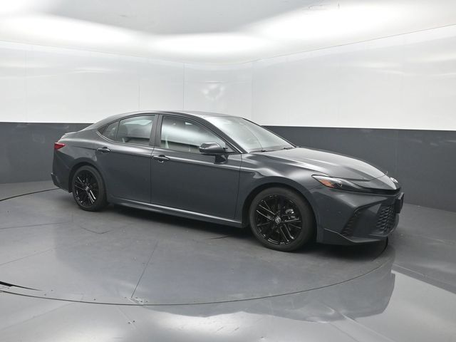 2025 Toyota Camry SE - 23062774 - 28