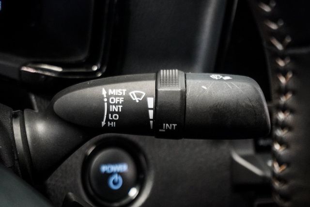 2025 Toyota Camry SE - 22951716 - 17