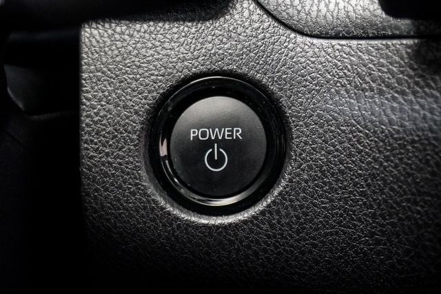 2025 Toyota Camry SE - 22951716 - 23