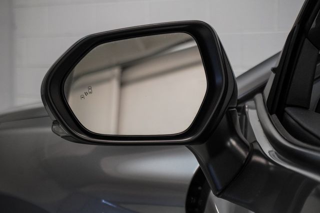 2025 Toyota Camry SE - 22951716 - 44