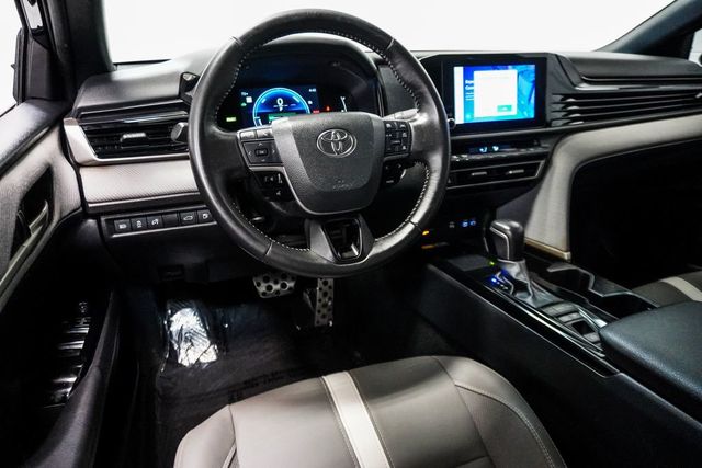 2025 Toyota Camry SE - 22981965 - 12
