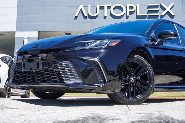2025 Toyota Camry SE - 22981965 - 1
