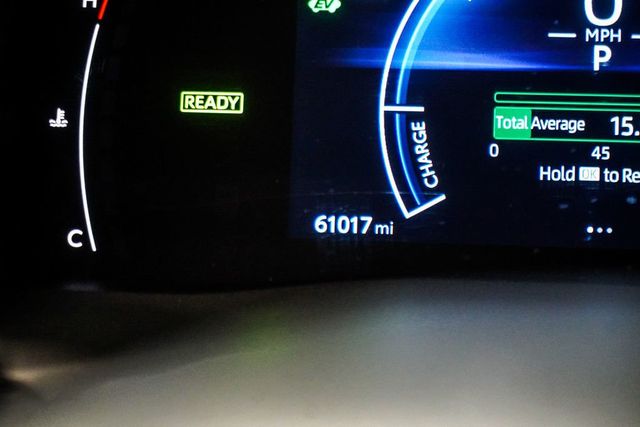 2025 Toyota Camry SE - 22981965 - 29