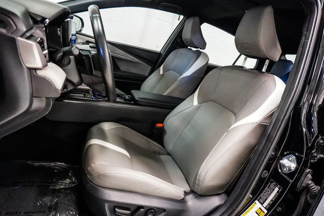2025 Toyota Camry SE - 22981965 - 5
