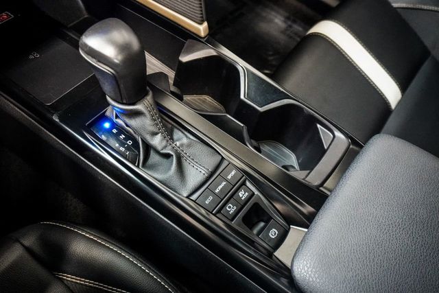 2025 Toyota Camry SE - 23071924 - 25