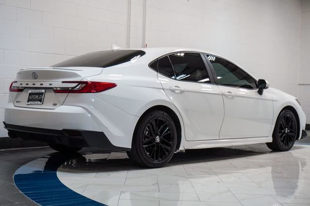 2025 Toyota Camry SE - 23071924 - 32