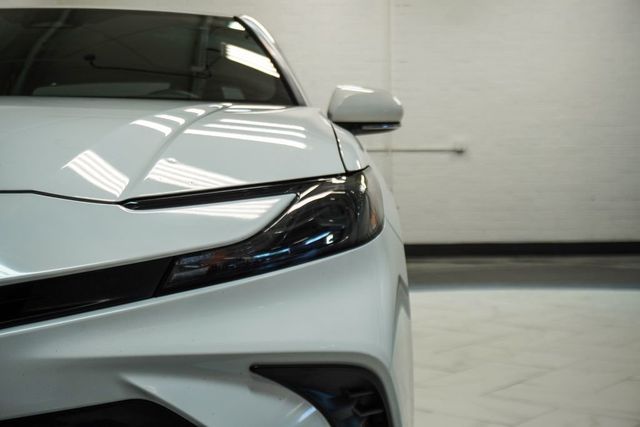 2025 Toyota Camry SE - 23071924 - 39
