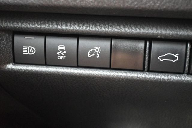 2025 Toyota Camry SE - 23031058 - 22