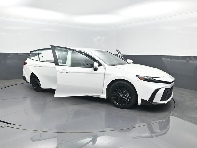 2025 Toyota Camry SE - 23031058 - 37