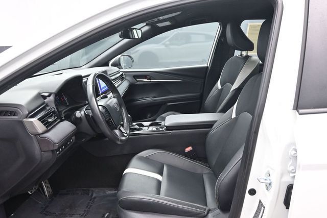 2025 Toyota Camry SE - 23031058 - 5