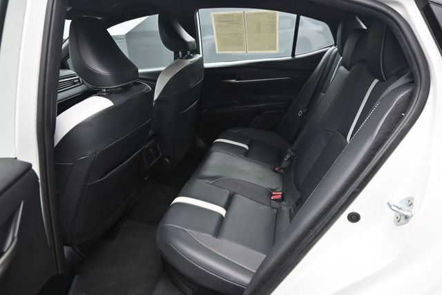 2025 Toyota Camry SE - 23031058 - 8