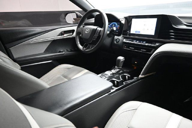 2025 Toyota Camry SE - 23074775 - 12