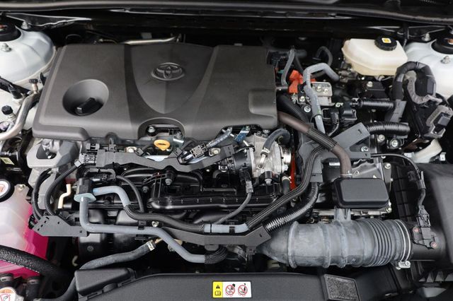 2025 Toyota Camry SE - 23087908 - 13