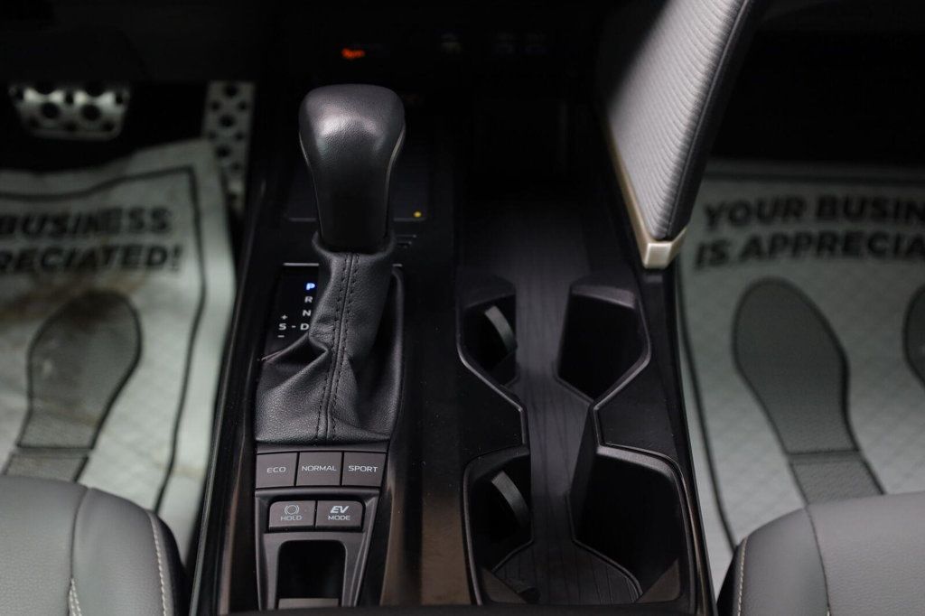Toyota Camry photo 45