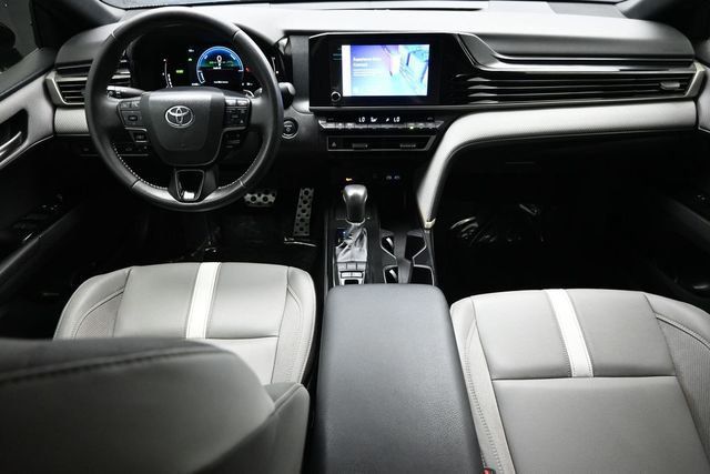 2025 Toyota Camry SE - 23041871 - 13