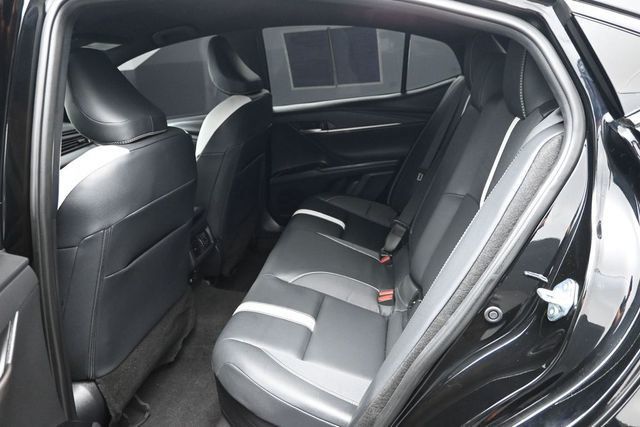 2025 Toyota Camry SE - 23051441 - 10