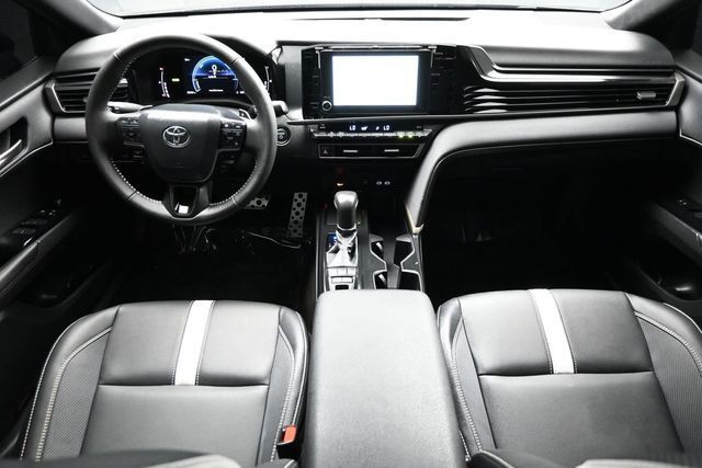 2025 Toyota Camry SE - 23051441 - 13