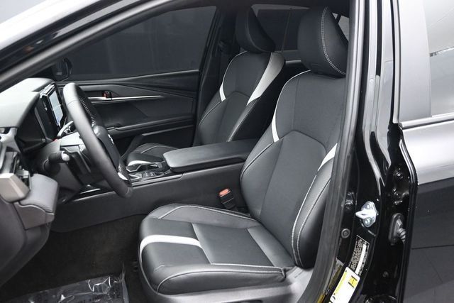 2025 Toyota Camry SE - 23051441 - 4