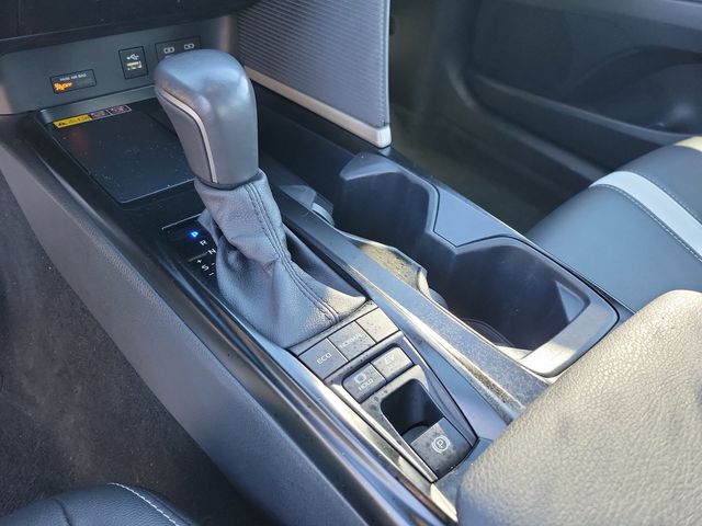 2025 Toyota Camry SE - 22960948 - 11