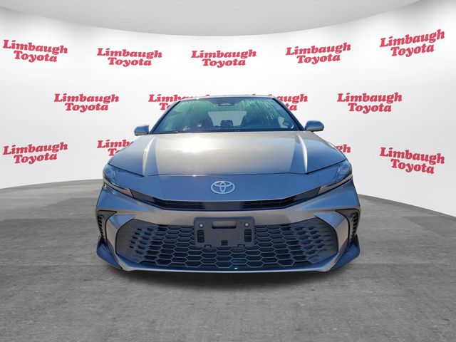 2025 Toyota Camry SE - 22960948 - 19